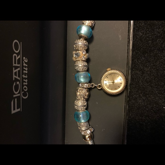NWOT! IOB! Classic charm watch bracelet. main image 5